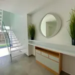 Aux De Mick Villa *